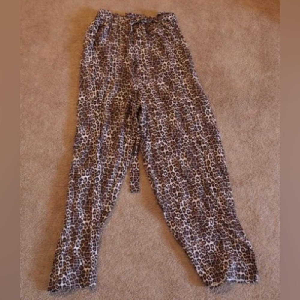 NEW W/O TAGS Art Class girls leopard dress pants (Size XXL 18)